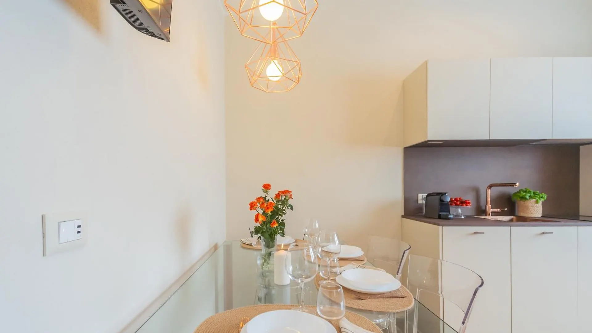 Como Dreams Apartments - Serendipity Suite By Rent All Комо